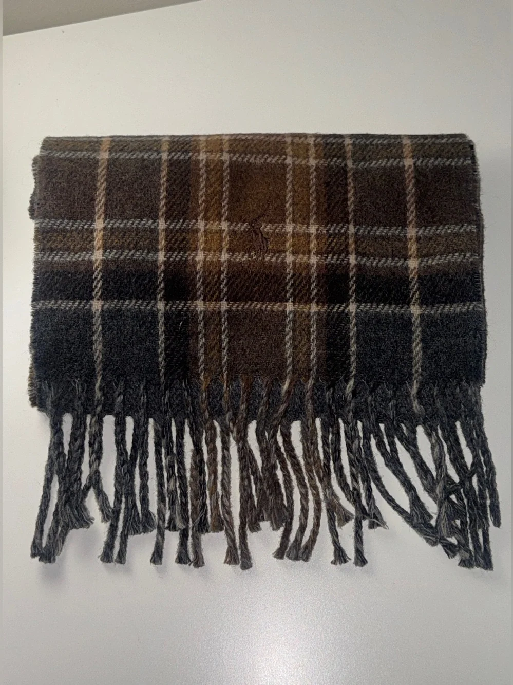 Ralph Lauren  Italian Lambs Wool Plaid  Scarf